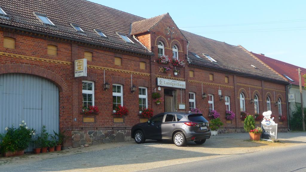 Werners Landgasthaus Lieskau Exterior foto